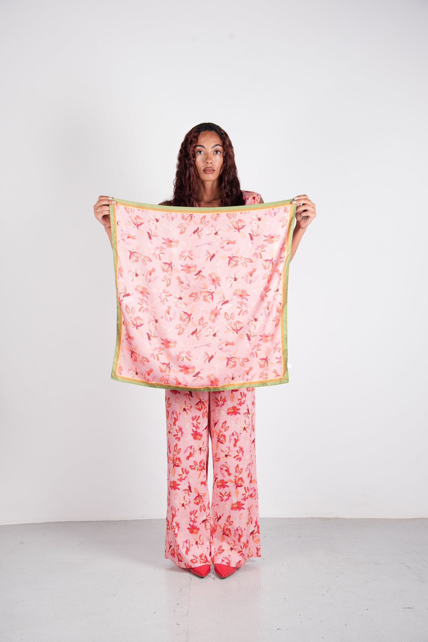Annie Scarf - Pink Flowers